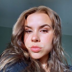 Meet your Posher, Zoe